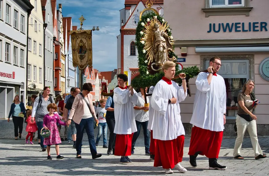 Accesa a Chicago la Fiaccola della pace e del perdono di Santa Rita